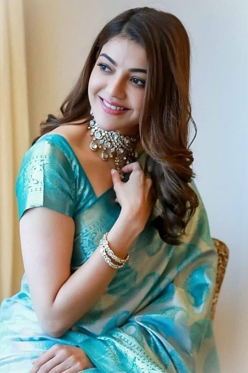 Kajal Aggarwal Red Color Beautiful Banarasi Saree – vastracloth