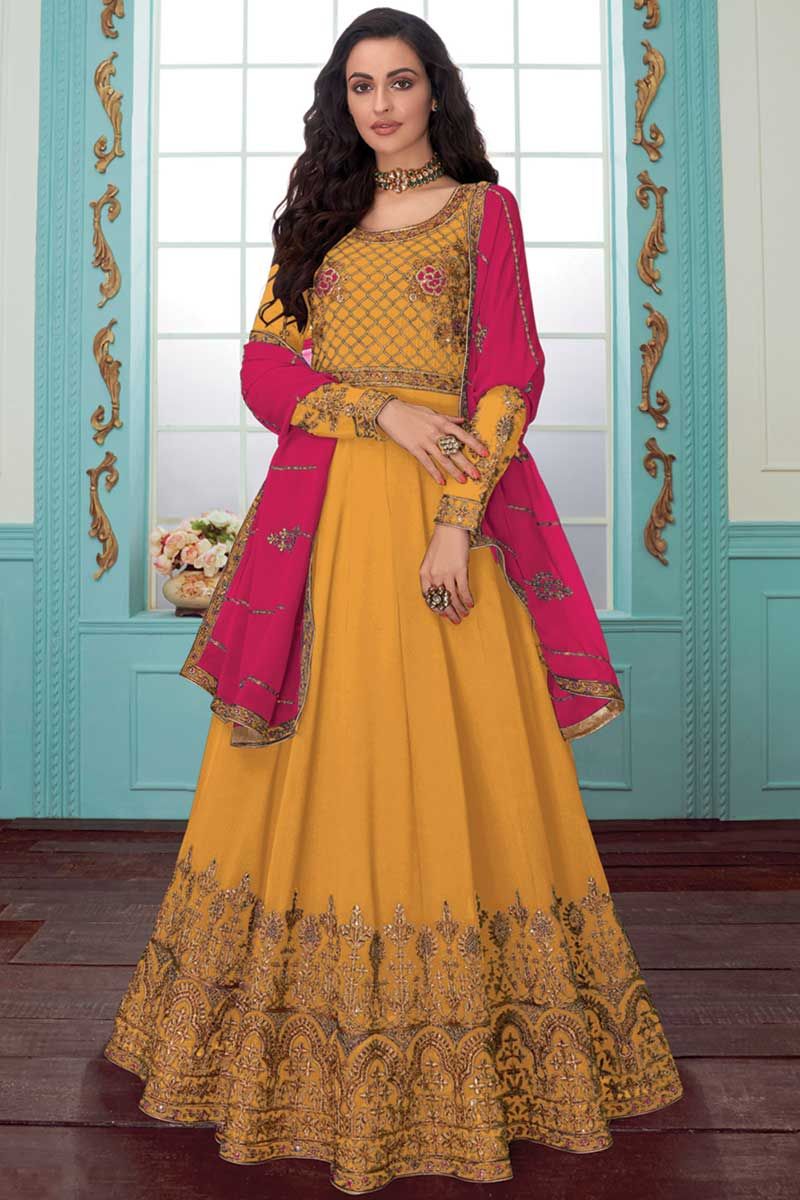 11624 BUY YELLOW COLOUR DESIGNER WEDDING HALDI CEREMONY SPECIAL LEHENGA  WITH STYLISH TOP IN INDIA USA UK - Reewaz International | Wholesaler &  Exporter of indian ethnic wear catalogs.