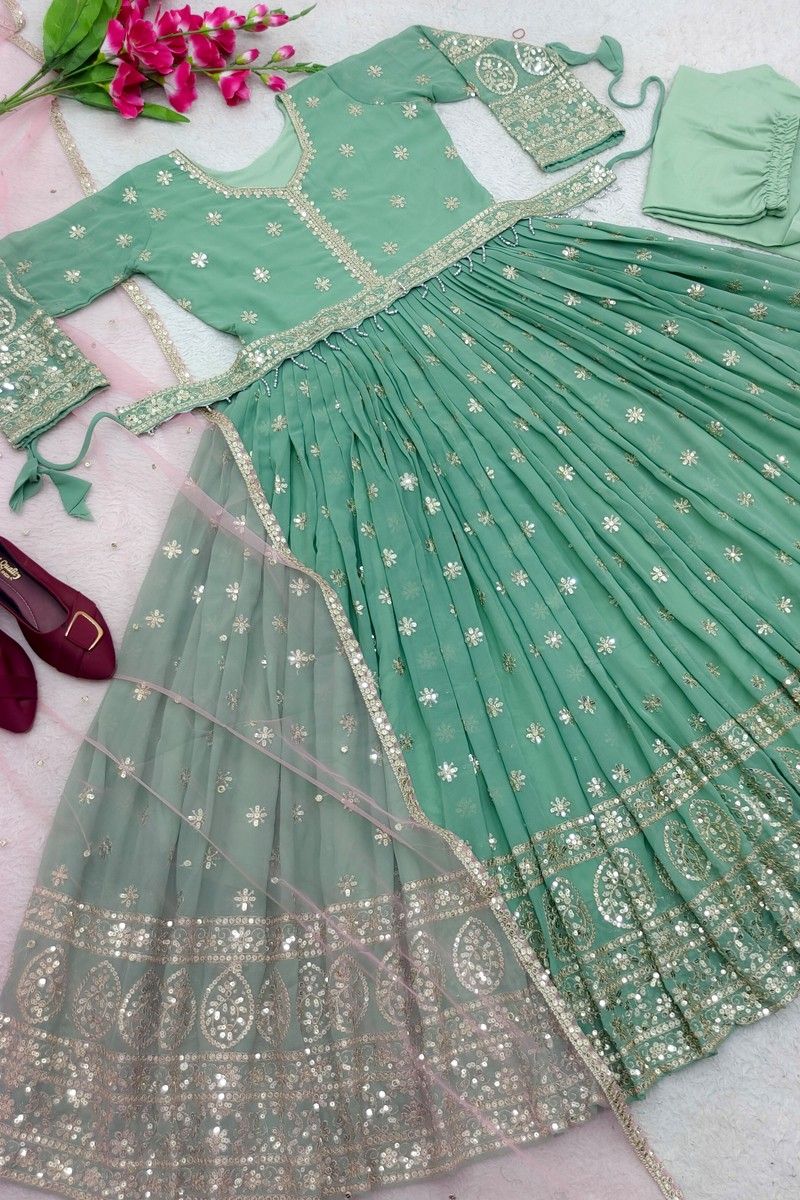 Buy Printed Feeding Long Night Dress in Light Green - 100% Cotton Online  India, Best Prices, COD - Clovia - NS1111P11