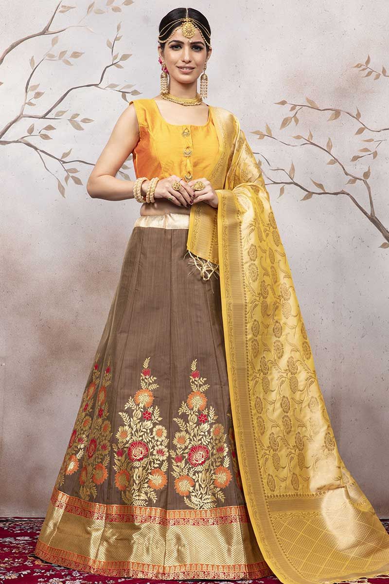 Buy Elegant Green Silk Lehenga Choli Set KALKI Fashion India
