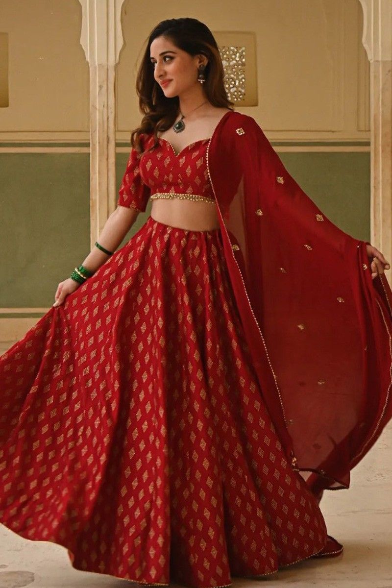 This red monotone lehenga is perfect for your first Karwa Chauth - Times of  India