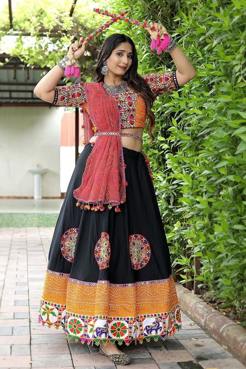 Rgfashions.com 2019 Cotton Gopi Skirt | Navratri dress, Designer dresses  indian, Traditional indian outfits