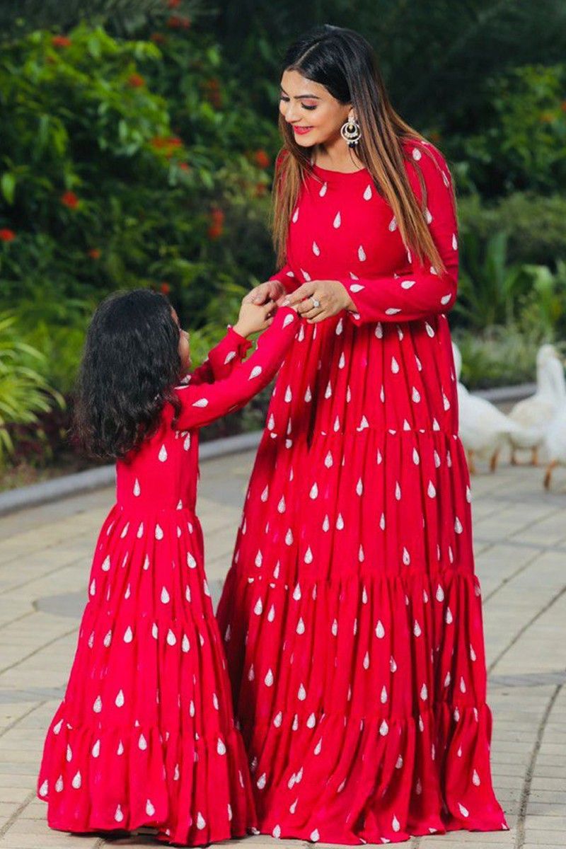 Sarees | Mother Daughter Combo Dress.... | Freeup