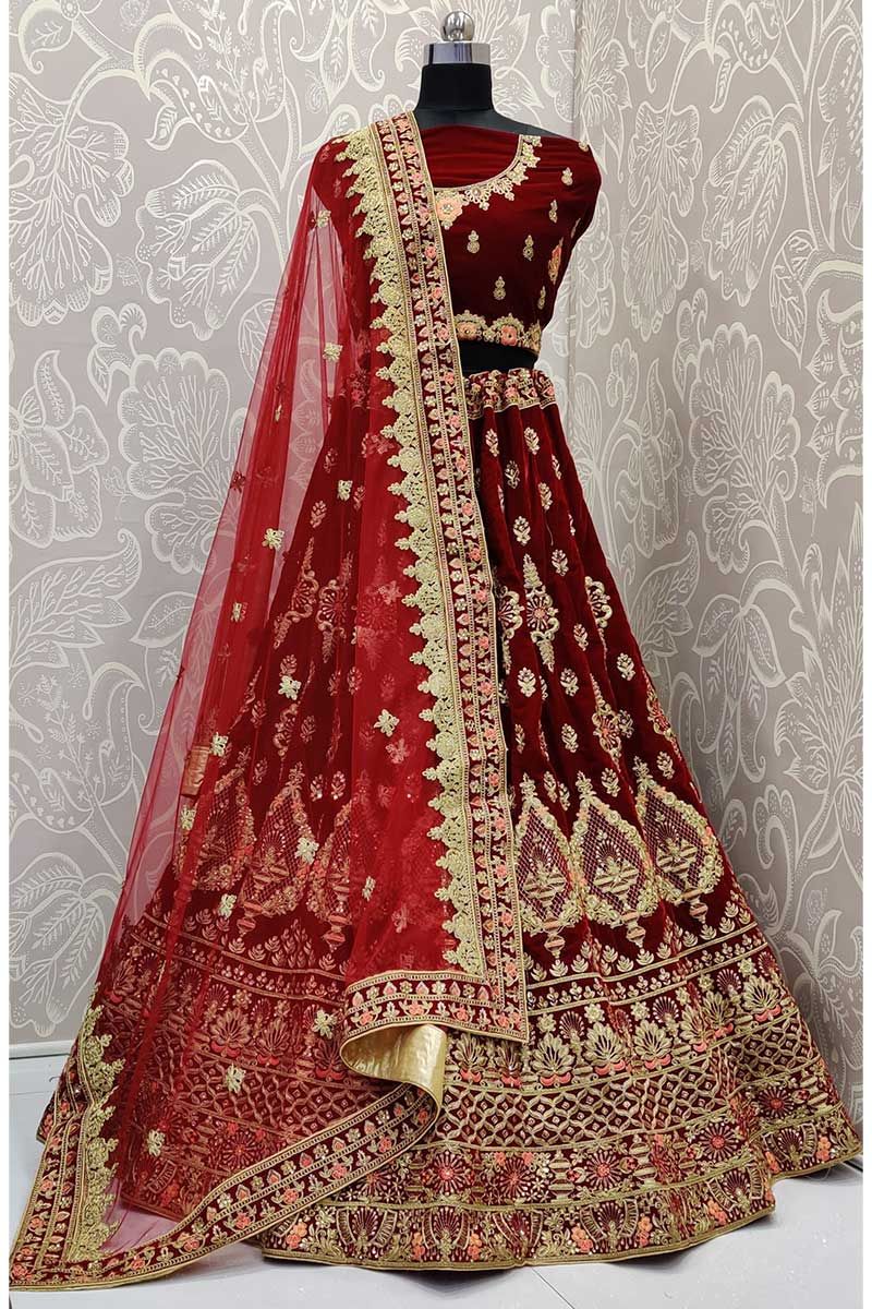 Pin by Zenfashion on wedding dress | Indian wedding dress, Latest bridal  lehenga, Indian bridal outfits