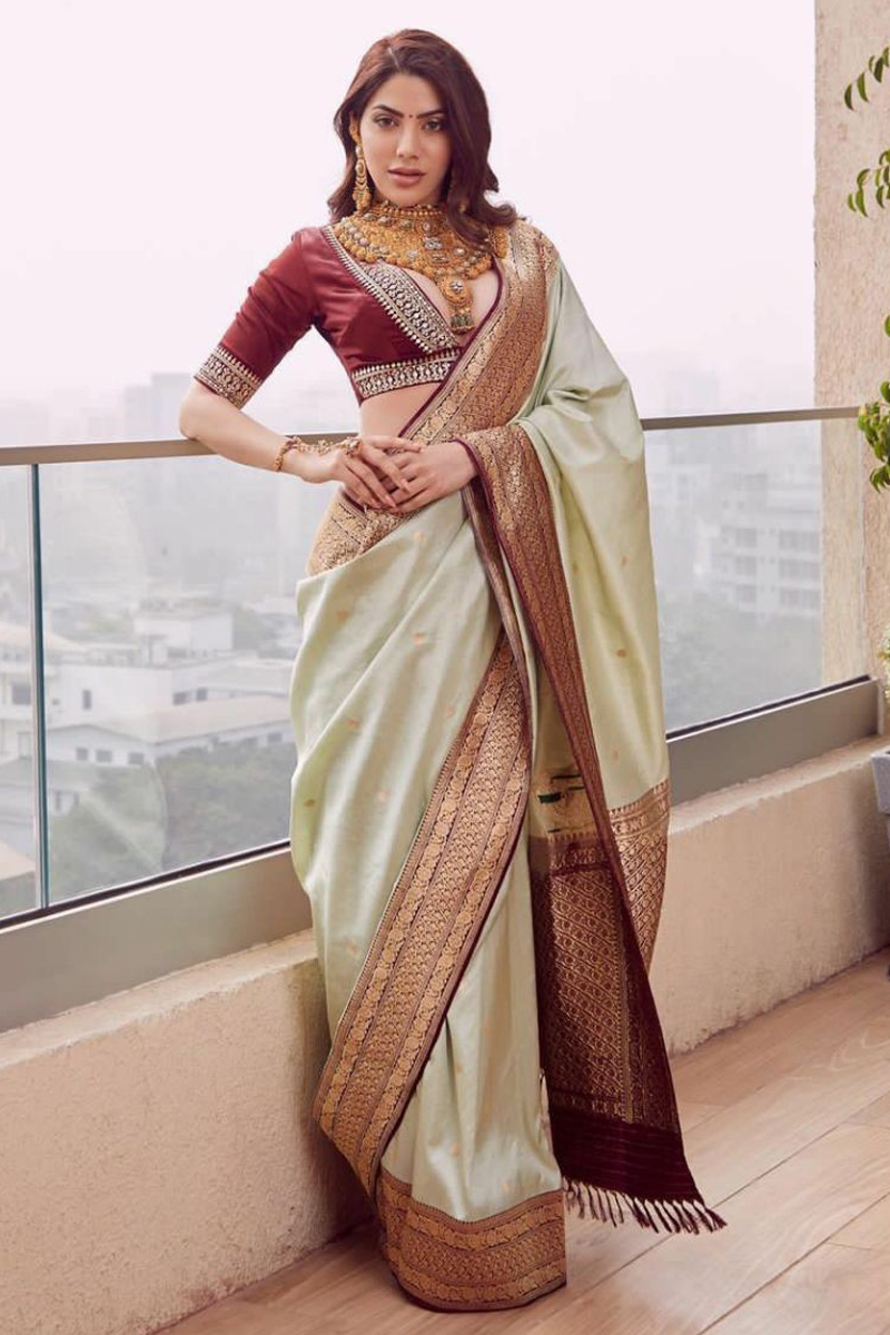 Georgette Saree: Styling Tips for Diwali | Lashkaraa